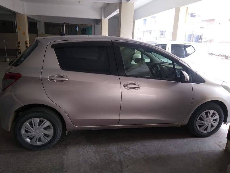 Toyota Vitz 2012 5