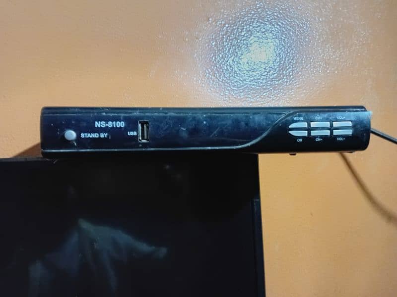 Neosat-8100 HD Dish receiver for sale 0