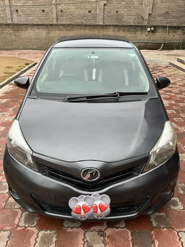 Toyota Vitz 2013 2