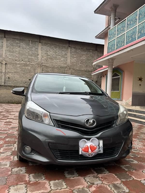 Toyota Vitz 2013 5