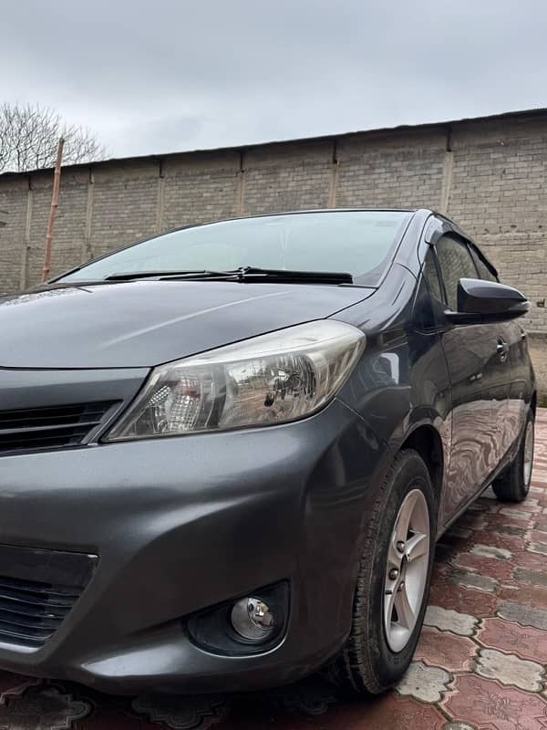 Toyota Vitz 2013 10