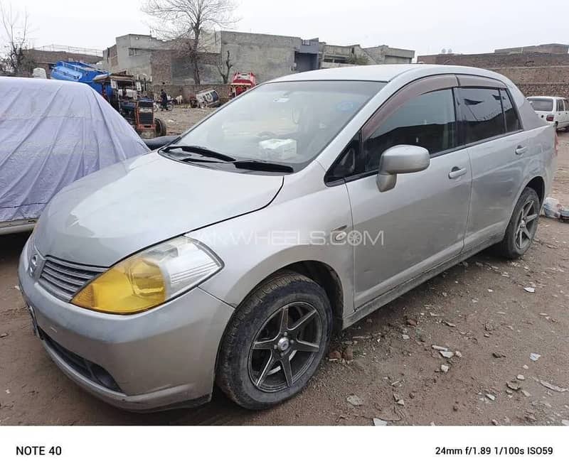 Nissan Tiida 2007 2