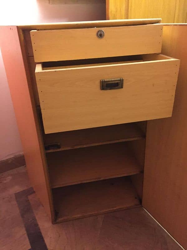 medium sized wooden cupboard with drawers and locker | condition 10/10 7