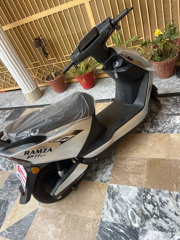 electric Scooty 1