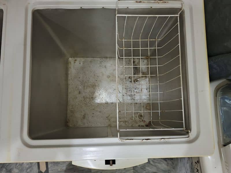 national freezer 8/10 condition 10