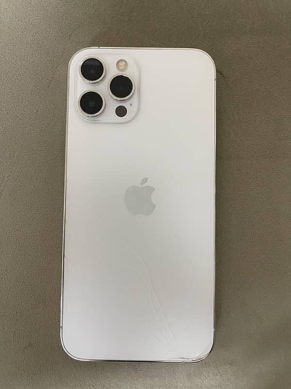 Iphone 12 pro max Silver 1