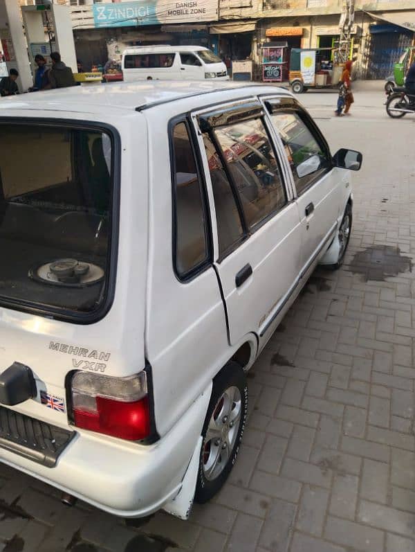 Suzuki Mehran VXR 2014 3