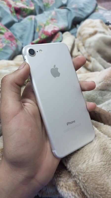 iphone 7 urgent sale 0