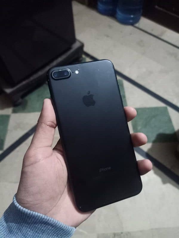 Iphone 7plus (pta approved) 0