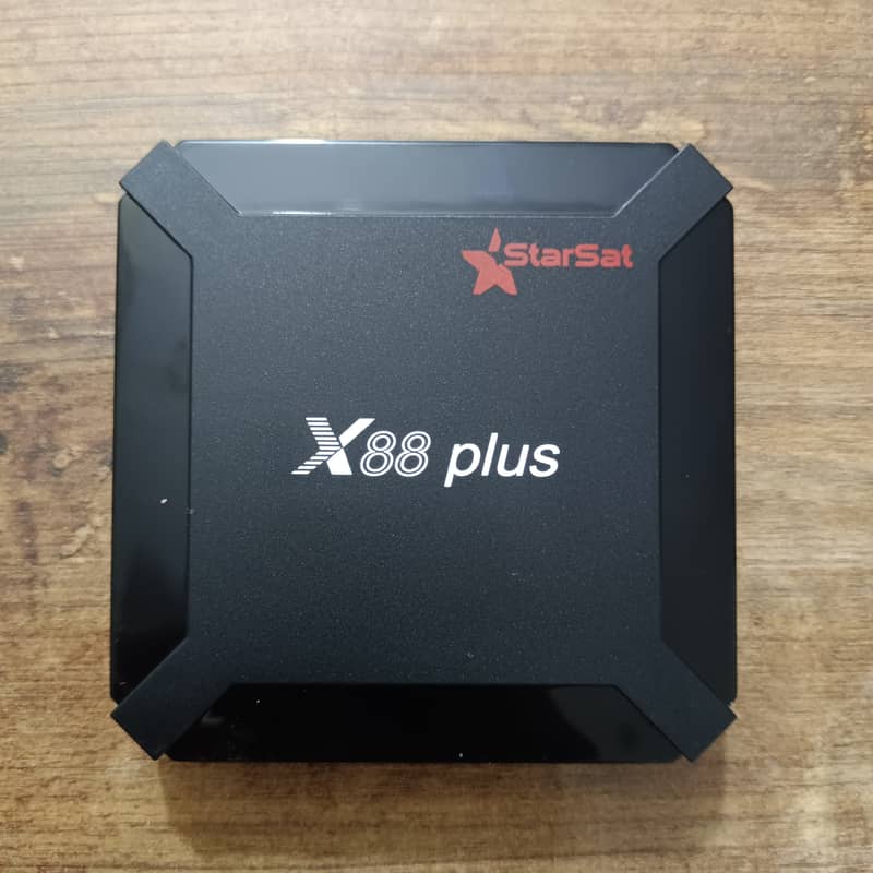 X96Q Android smart TV Box 8GB 128GB 4k 2