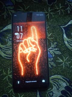 Infinix. . . x6532 arjent sale