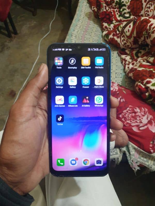 itel vision. 1 pro 3 32 lcd ma nushan ha pic ma dakh sakta ha 1