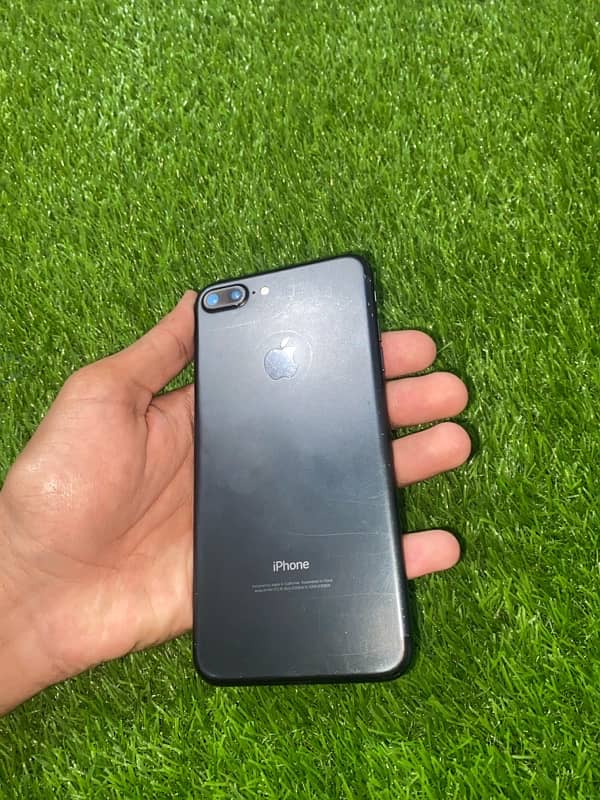 iPhone 7 Plus 128gb pta approved 3