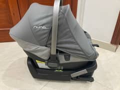 Car seat. Nuna . PIPA lite USA