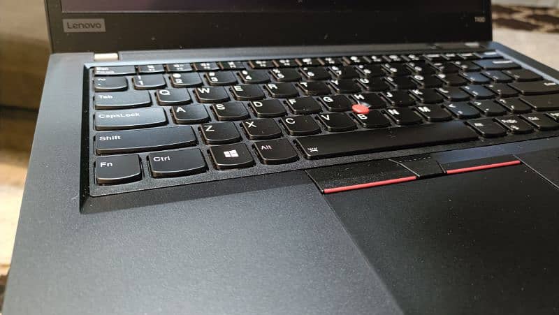 Lenovo T490 16/512 new condition 4