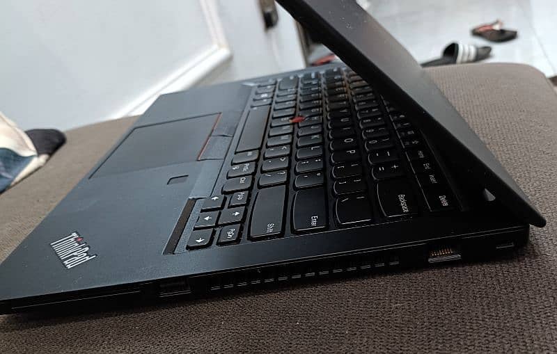 Lenovo T490 16/512 new condition 5