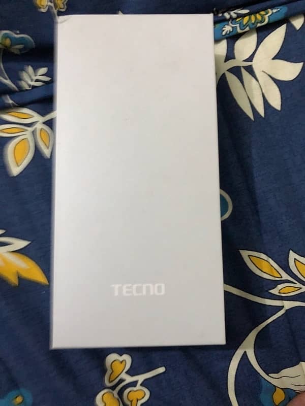 Tecno camon 19 neo 7