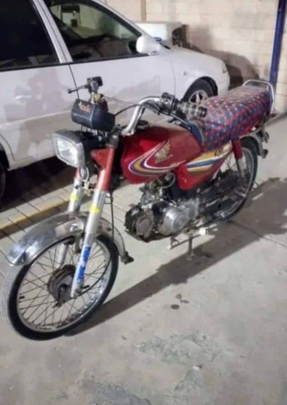 honda 70 Hyderabad No sun engine 10/10 condition 1