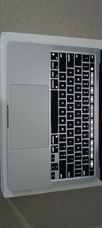 Apple MacBook Pro M2 2022 13.3" CTO 24Gb 1Tb only 12Cc Like New 5