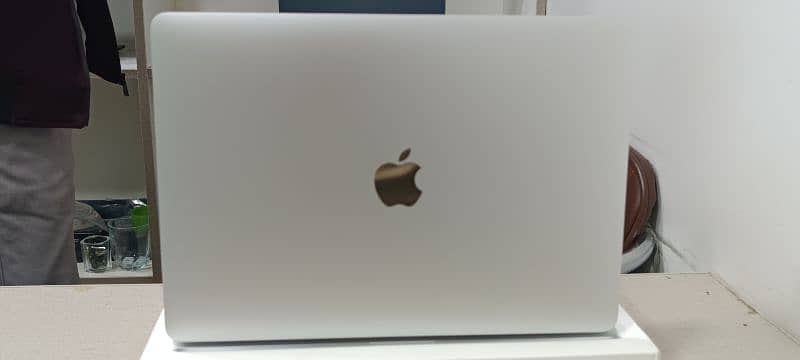 Apple MacBook Pro M2 2022 13.3" CTO 24Gb 1Tb only 12Cc Like New 10