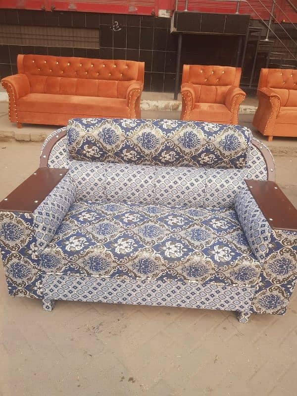 sofa set brand new whol sale par avalaible hei. 3