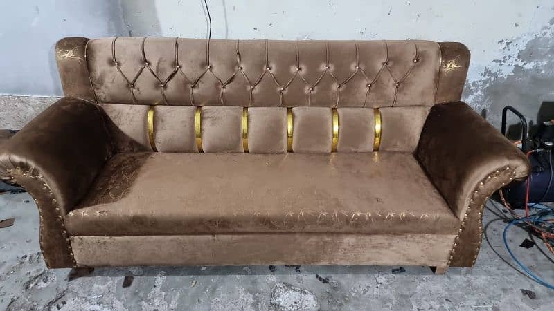 sofa set brand new whol sale par avalaible hei. 13