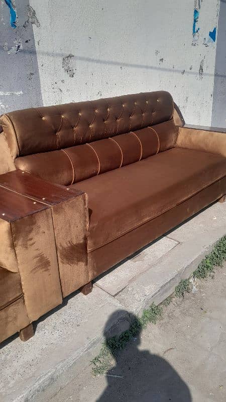 sofa set brand new whol sale par avalaible hei. 19