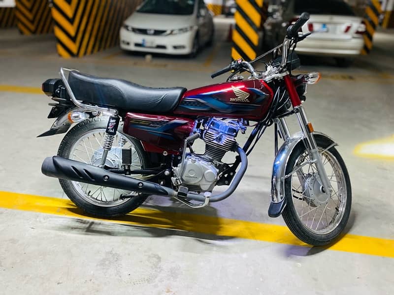 Honda CG125 2024 0