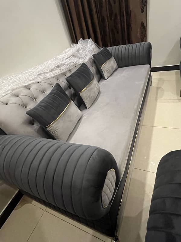 3 Seater Brand New sofa 1