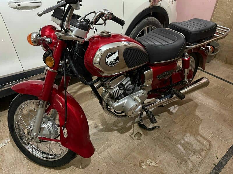 Honda 200 cc bike for sale 0