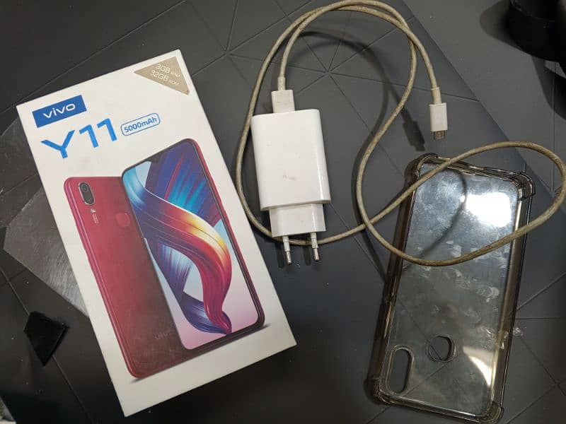 VIVO Y 11 9