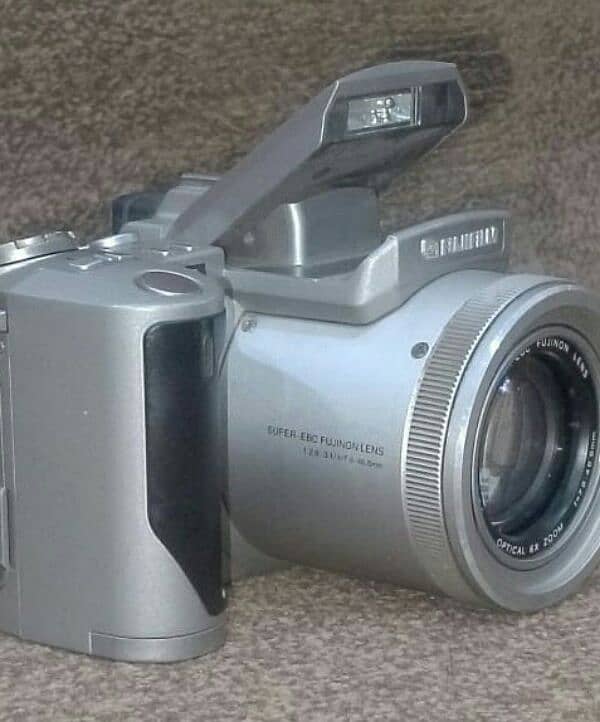 fujifilm DSLR camera 1