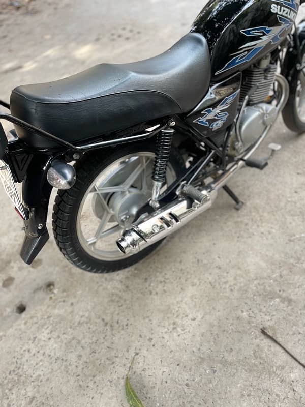 suzuki GS 150 2022 9