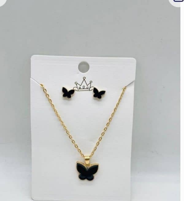 butterfly design black plated pendant set 0