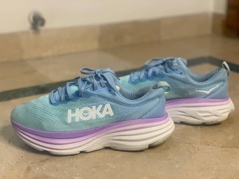 Hoka Bondi 8      (Ladies) 3