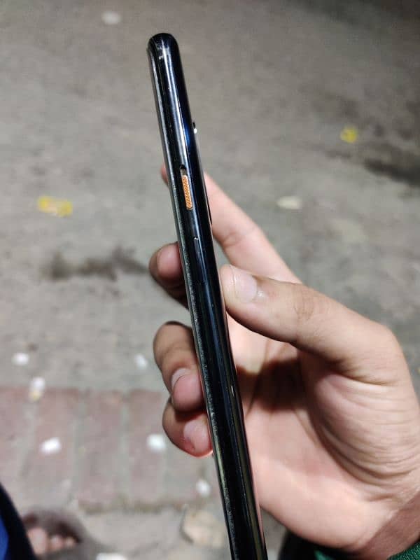 OnePlus 7t pro Macleran 2