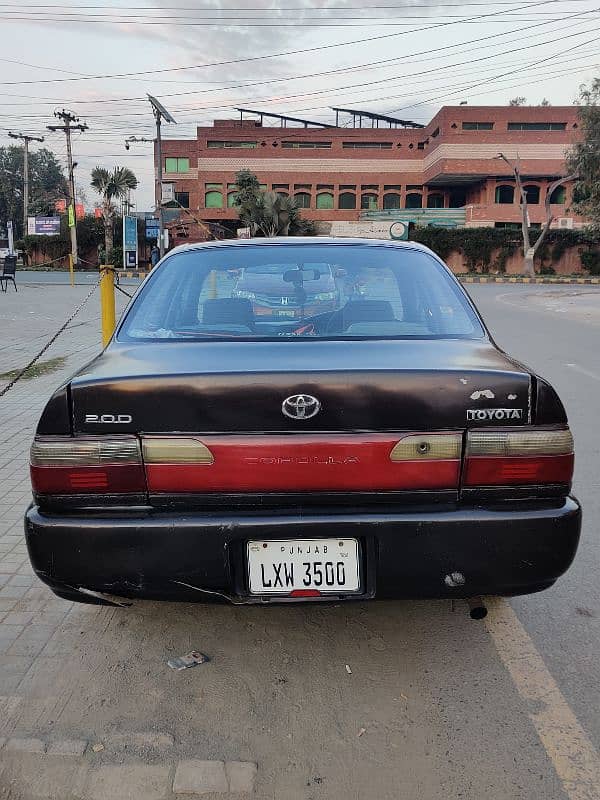 Toyota Corolla 2.0 D 2001 5