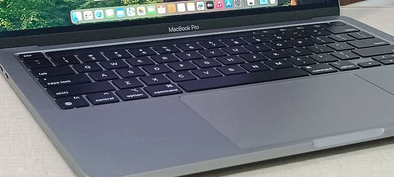 Apple MacBook Pro M2 2022 13.3" Touchbar Only 9 cycle count 100% 15