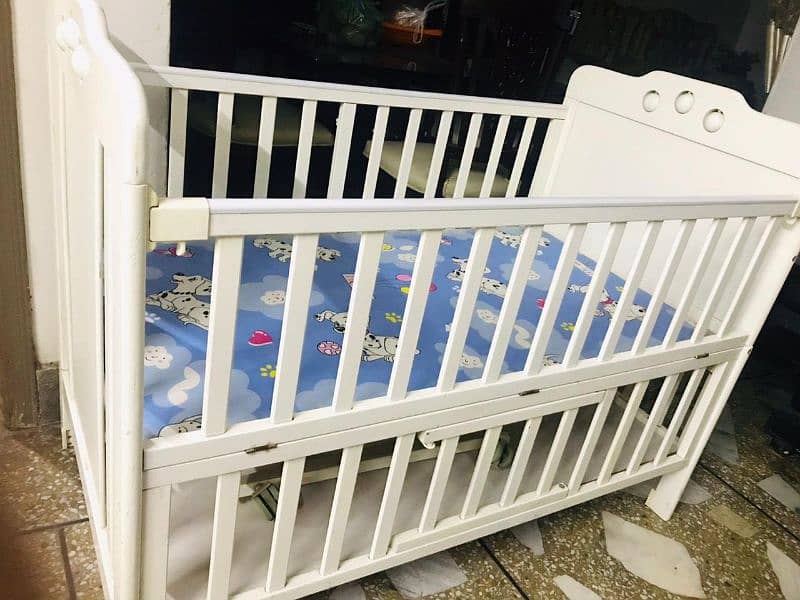 baby cot and carry cot 0