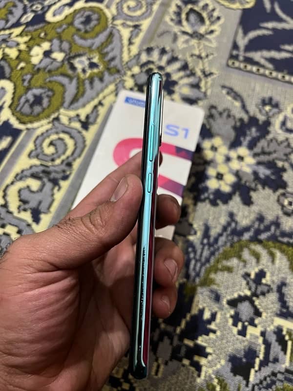 Vivo S1 4+128 03124562919 4