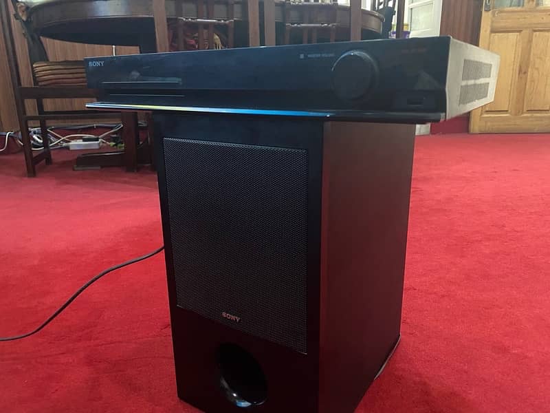 Sony home theatre 3