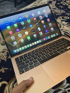 Macbook AiR 10/10 Condition