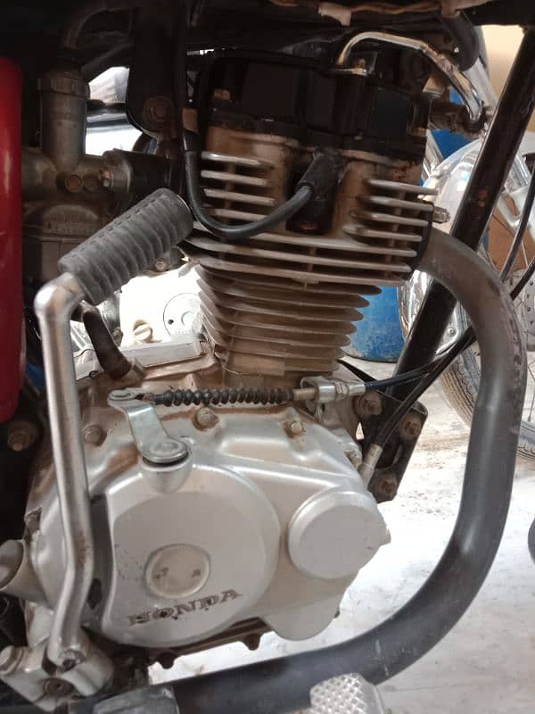 Honda Cg 125 for sale 15 model 5