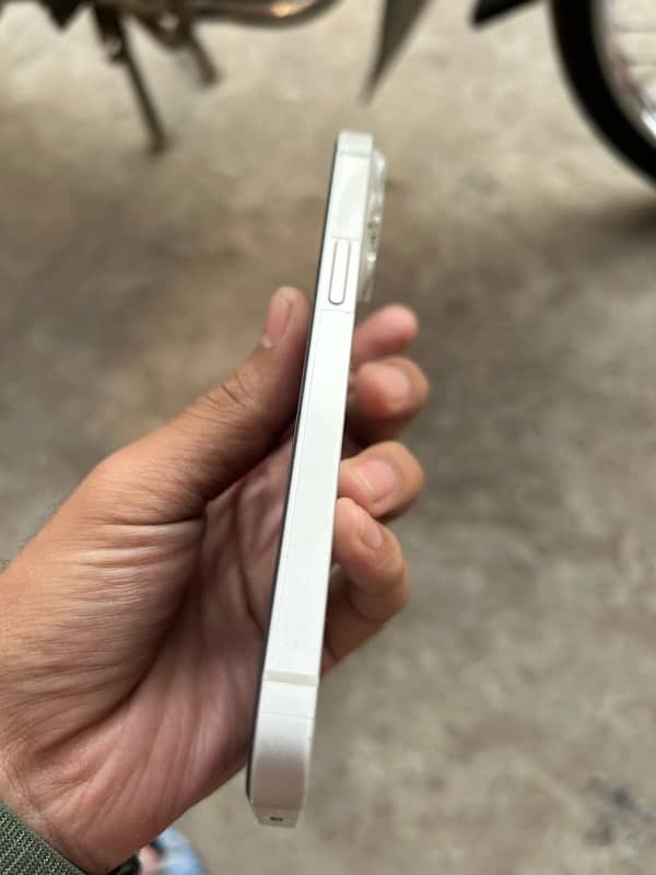 iphone 14 Non PTA 2