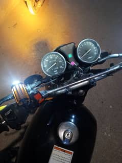 SUZUKI 150 CC KOI KAM NAHI HAI JUST BUY AND RIDE