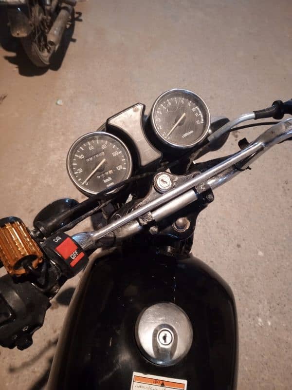 SUZUKI 150 CC KOI KAM NAHI HAI JUST BUY AND RIDE 4