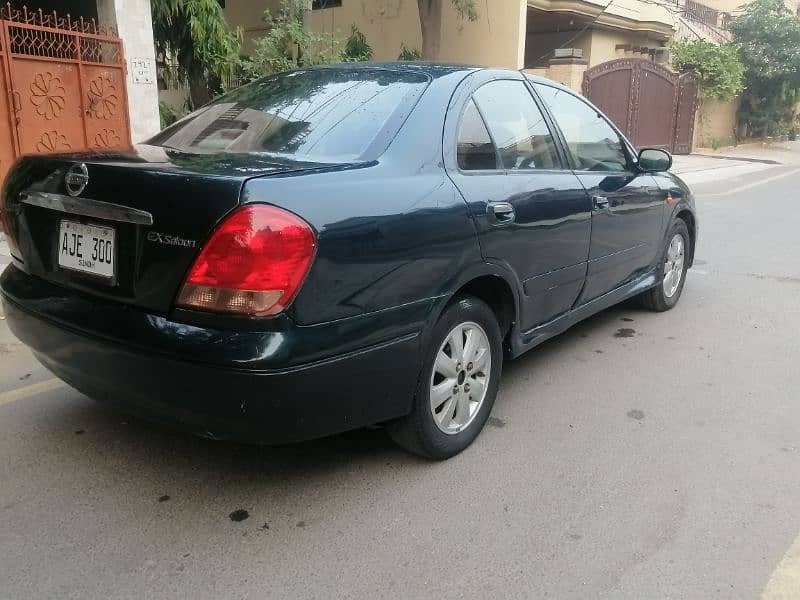 Nissan Sunny automatic 1300 cc car 6