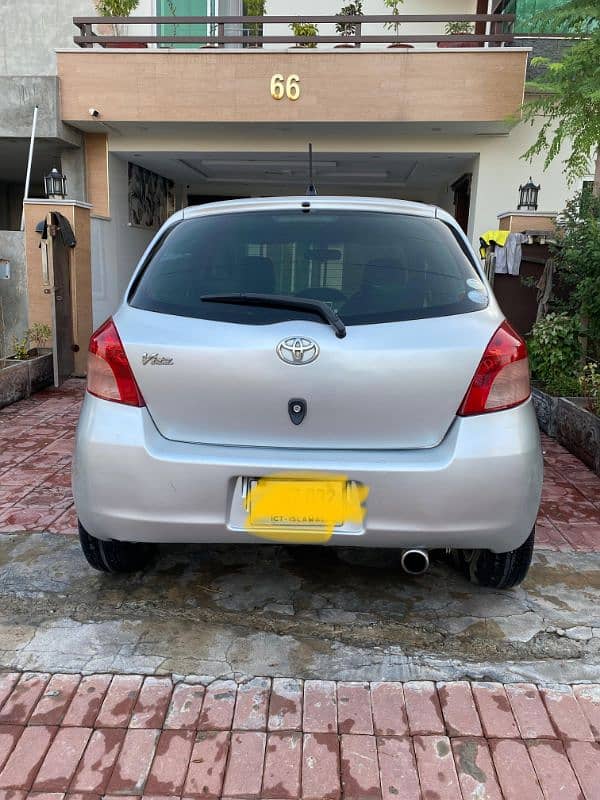 Toyota Vitz 12