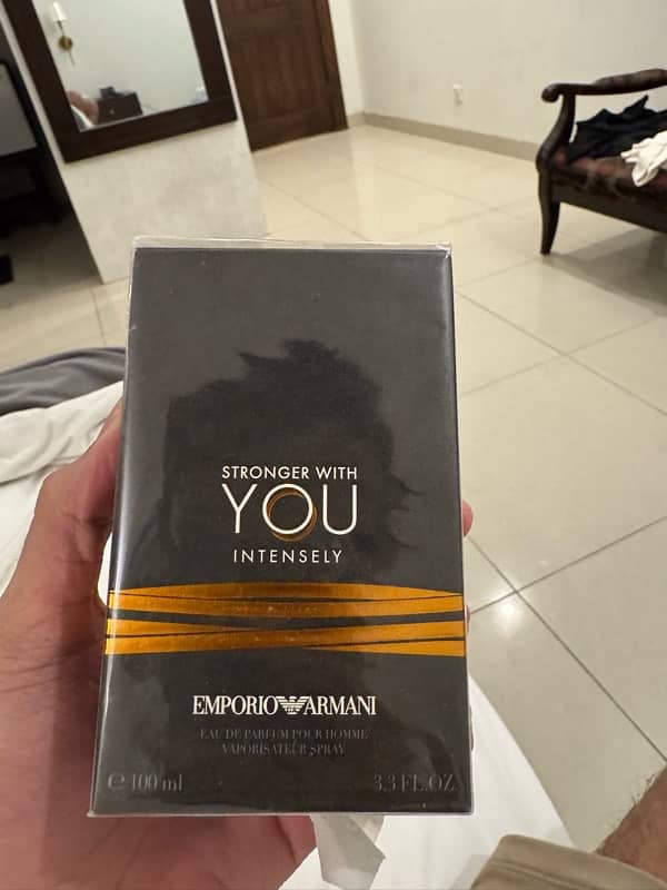 GIORGIO ARMANI STRONGER WITH YOU INTENSELY 0