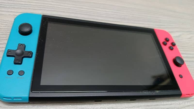 handheld gaming console 8